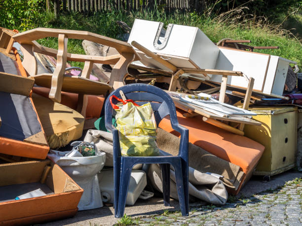 Best Yard Waste Removal  in New Richmond, WI